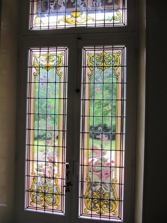 Domaine La Rose Bed & Breakfast Caylus ภายนอก รูปภาพ