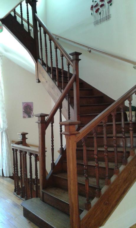 Domaine La Rose Bed & Breakfast Caylus ภายนอก รูปภาพ